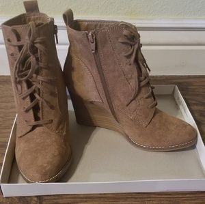 Lace Up Wedge Booties (Sz 8.5)